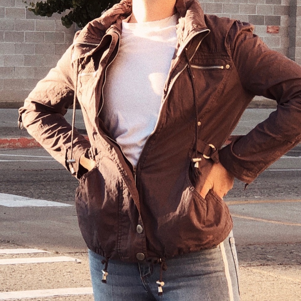 zip up jacket - Picture 3 of 5